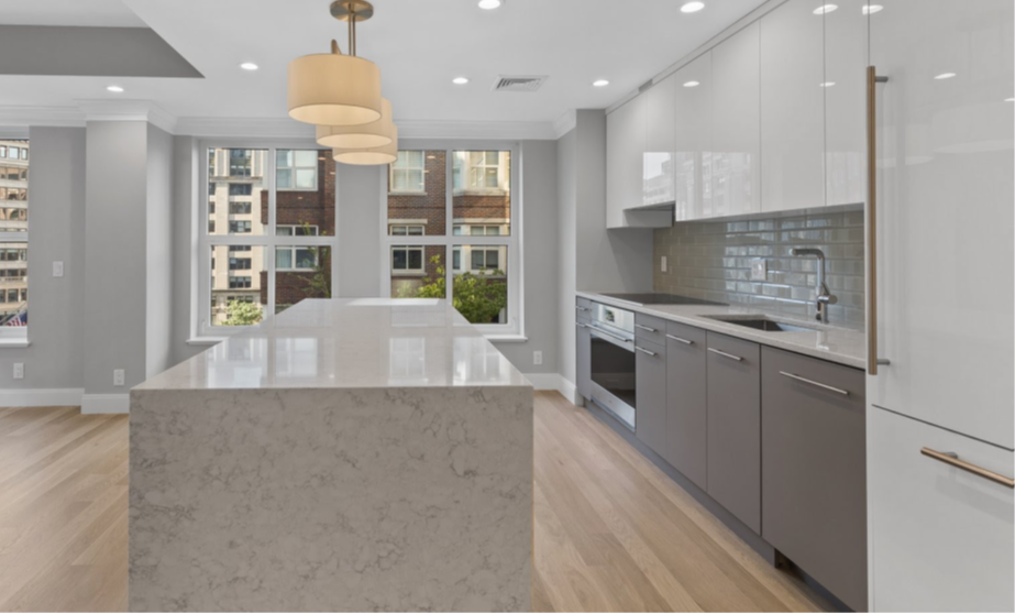 Luxe High Gloss Slab Door